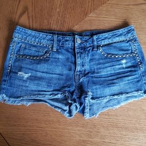 American Eage Distressed Denim Shorts size 10